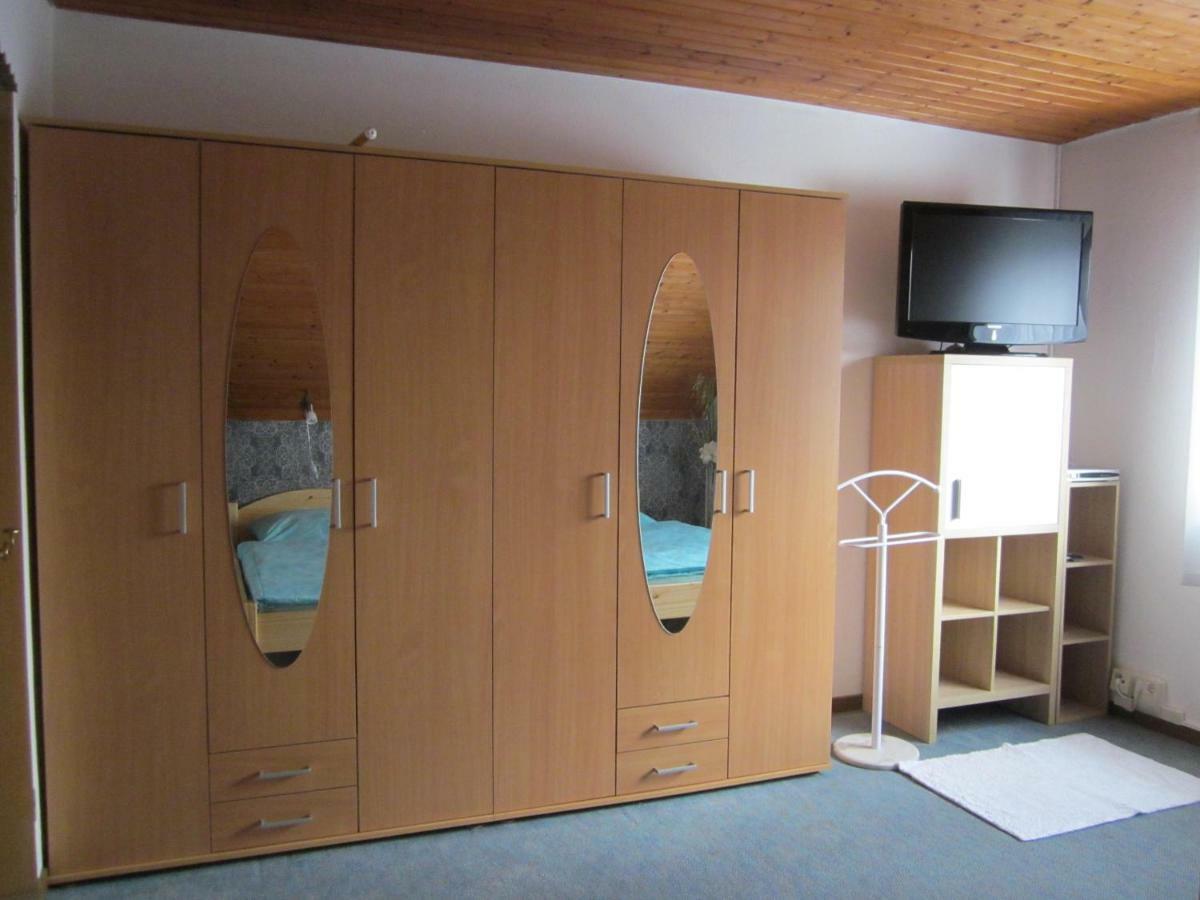 Privatunterkunft Schonlau Oberasbach Buitenkant foto